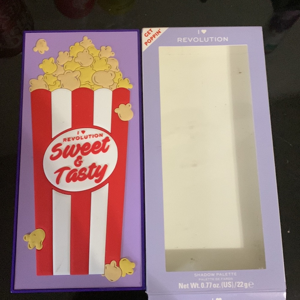 COPY - I ❤️ revolution Sweet and Tasty Eyeshadow Palette